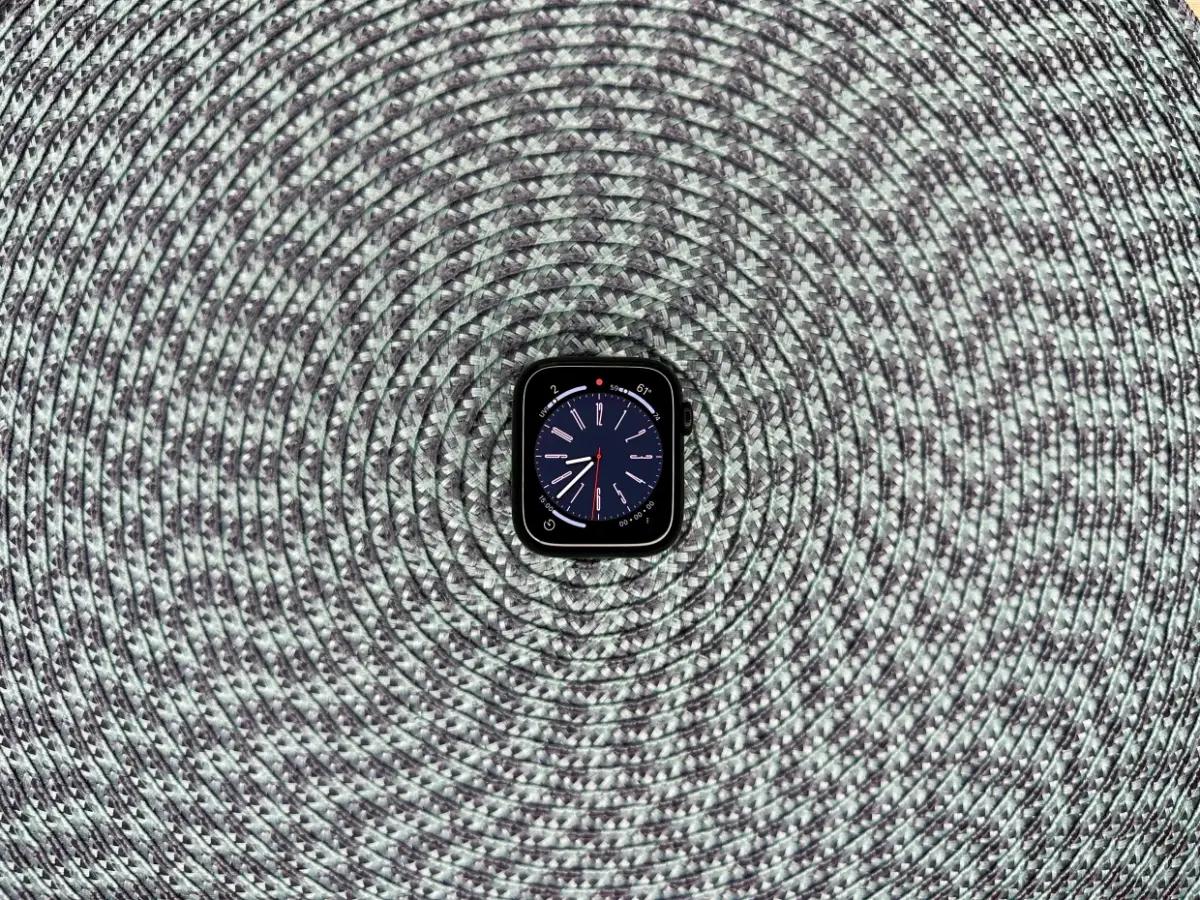 Apple Watch SE Review